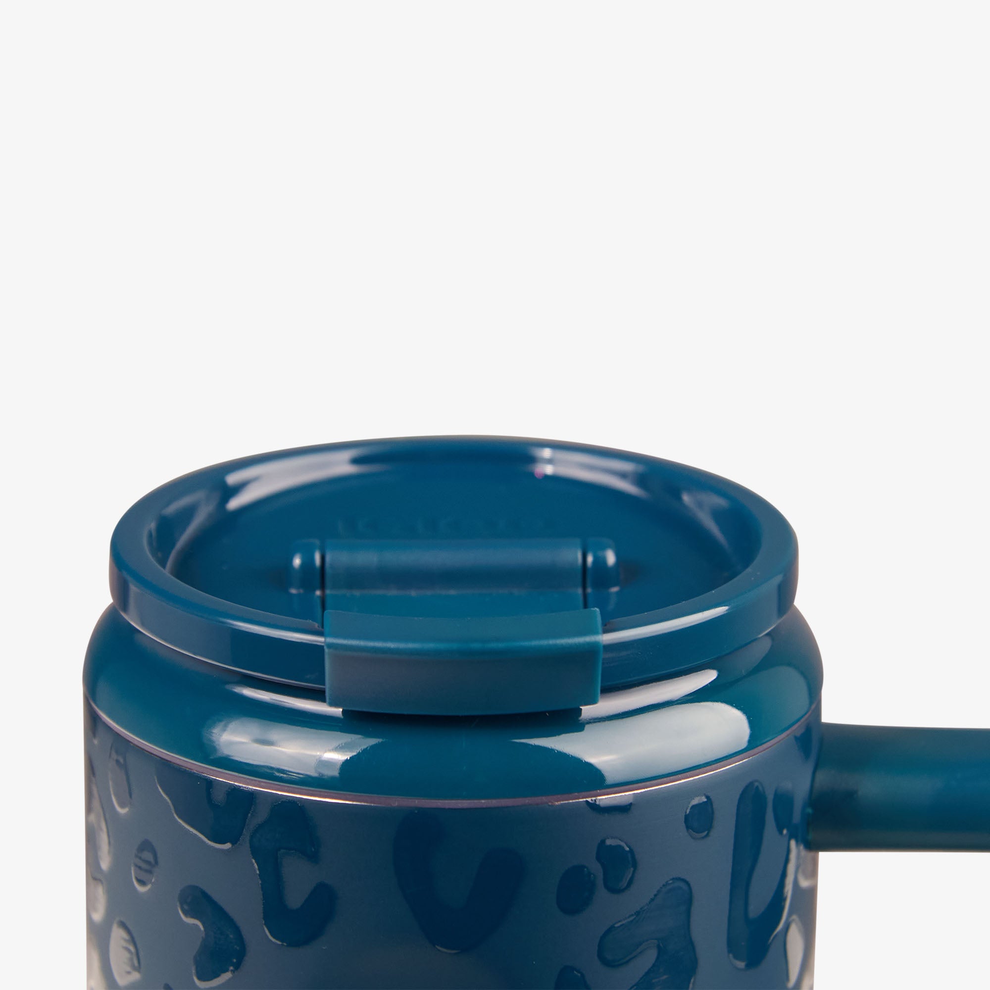 NFL 32 Oz Leopard Flip ‘n’ Sip Travel Mug - Image 74